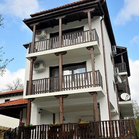 אורשאק Family Hotel And Restaurant Plamena מראה חיצוני תמונה